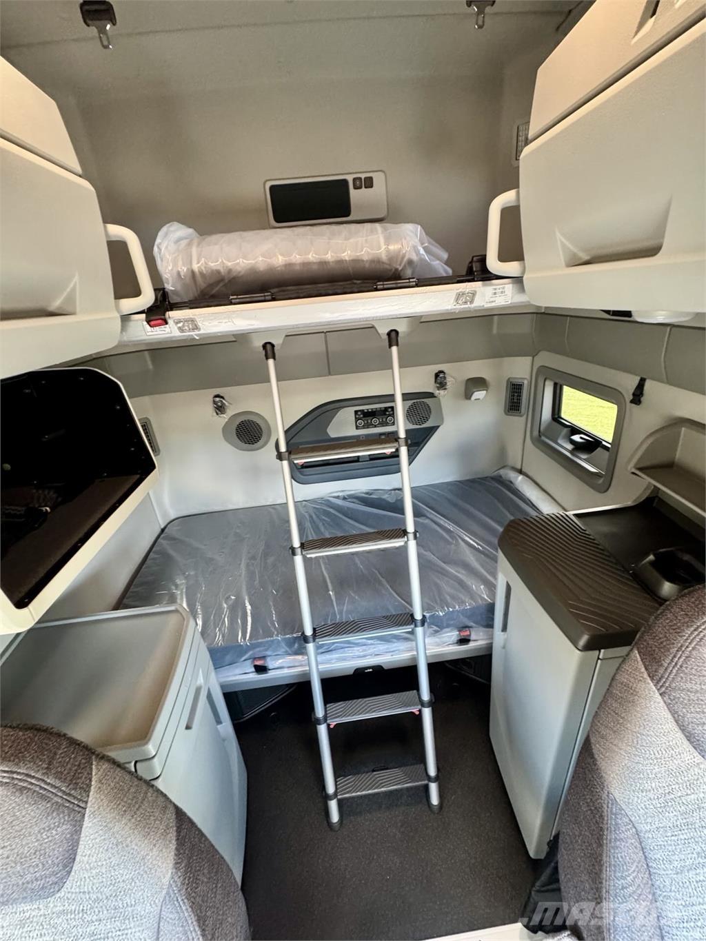 Volvo VNL64T860 Tractores (camiões)