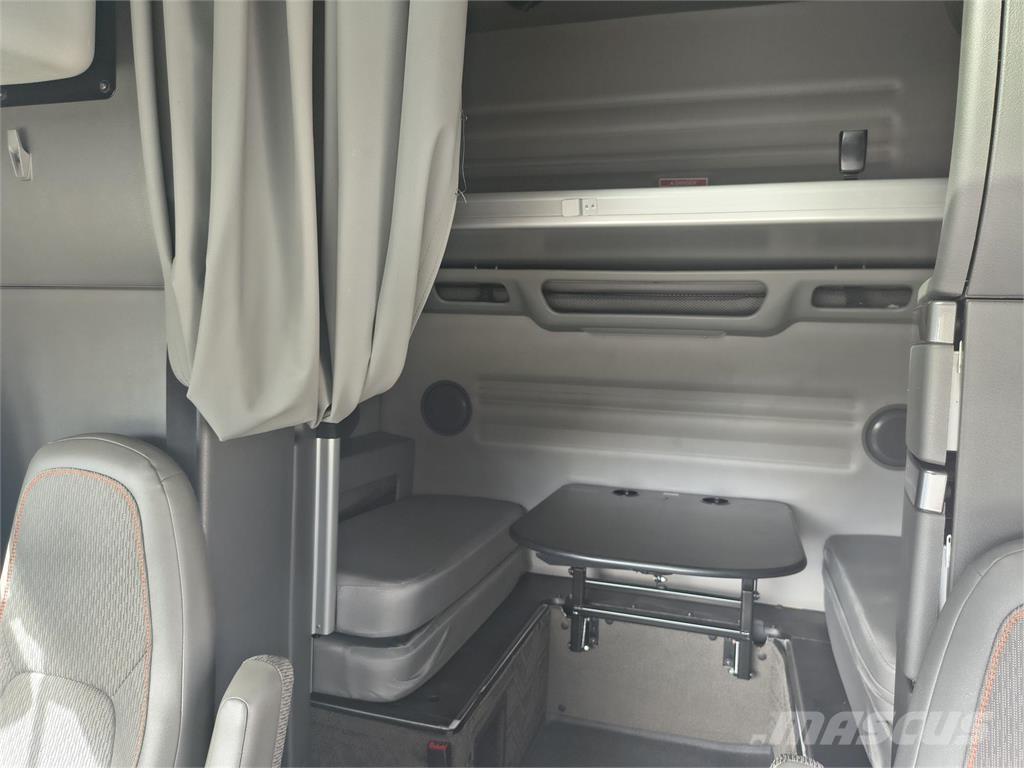 Volvo VNL64T860 Tractores (camiões)