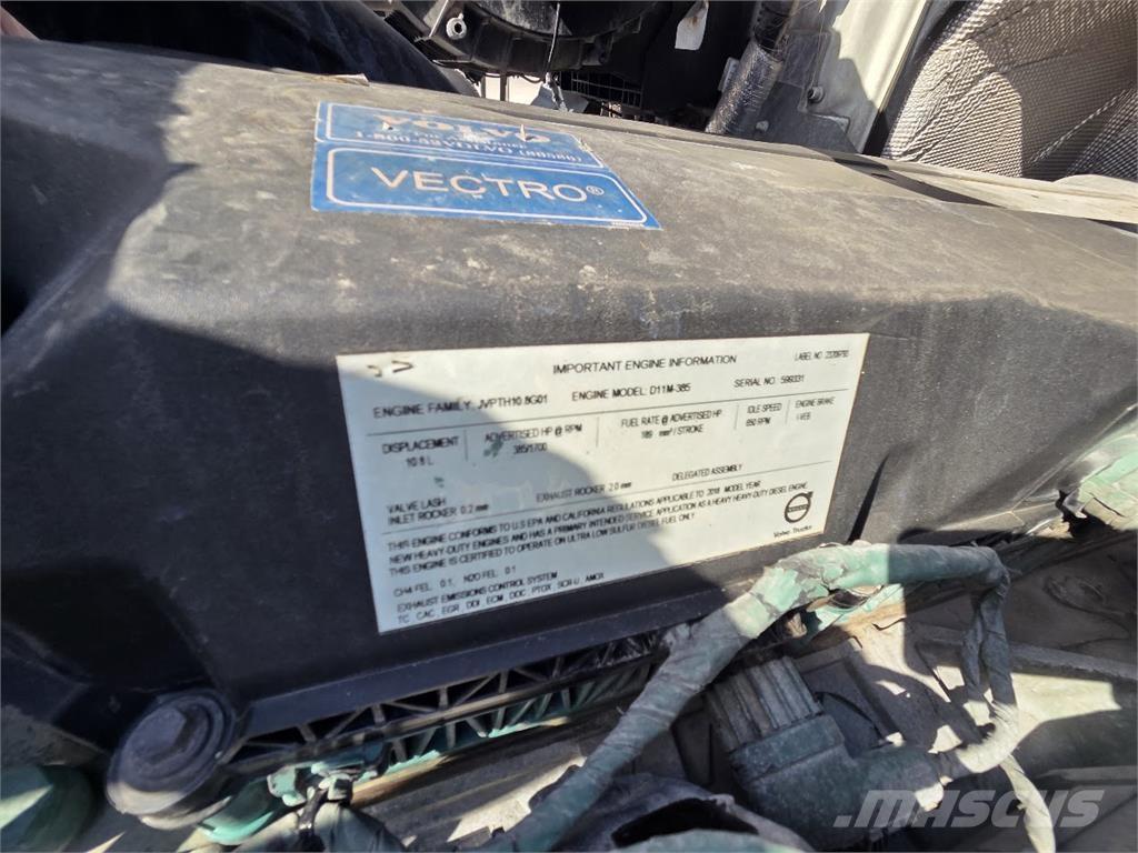 Volvo VNR64T300 Tractores (camiões)