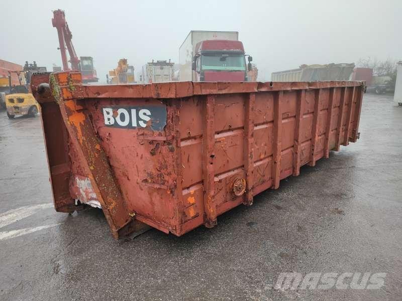  AUTRE 15 M2 Transportes - Outros
