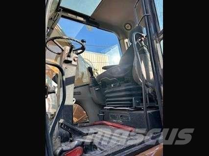 CASE WX210 Escavadoras de rodas