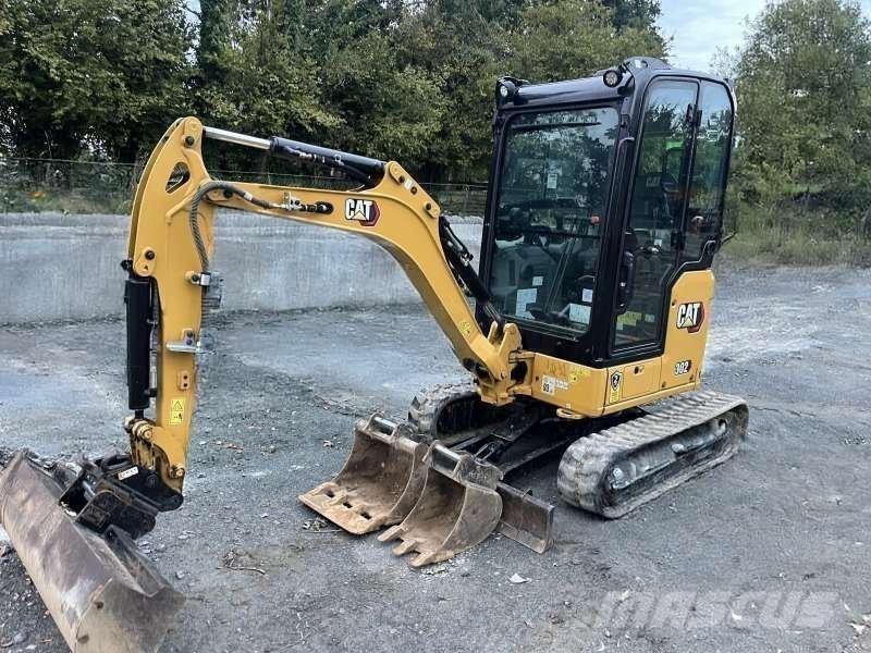 CAT 302 Mini Escavadoras <7t