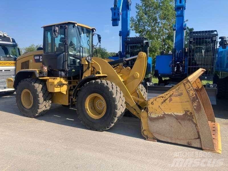 CAT 926M Pás carregadoras de rodas