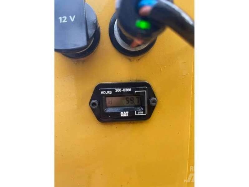CAT CB1.7 Compactadores para terra