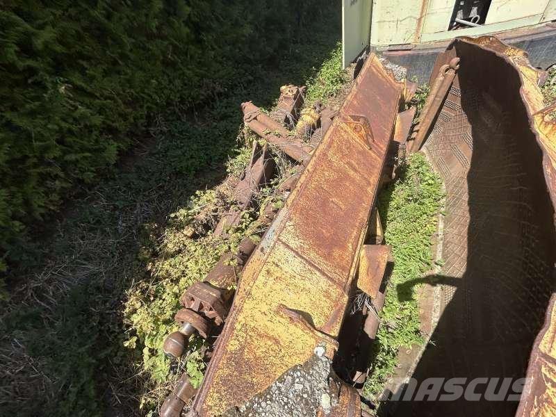 CAT D9H Dozers - Tratores rastos