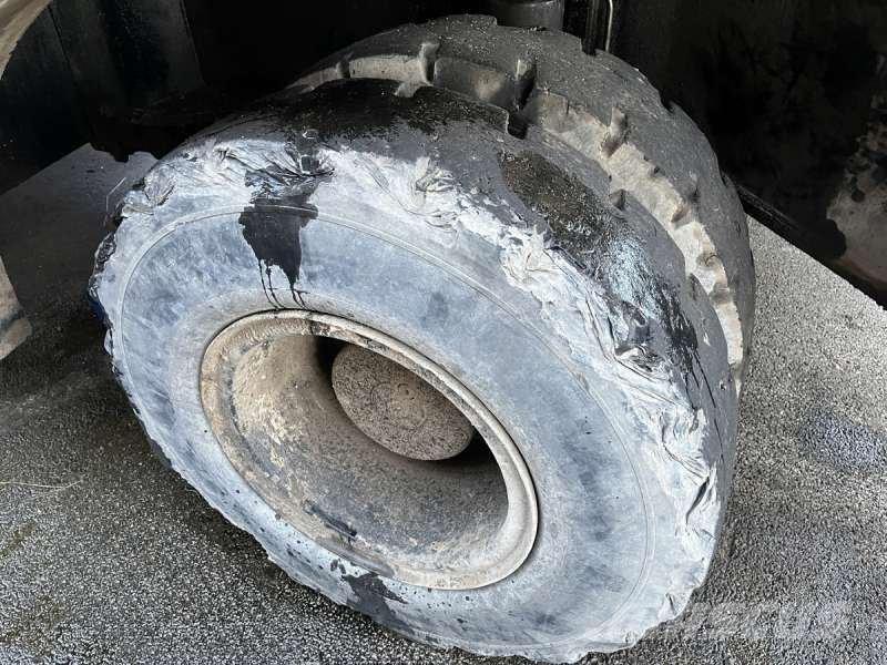 CAT M325D MH Manipuladores de resíduos / indústria