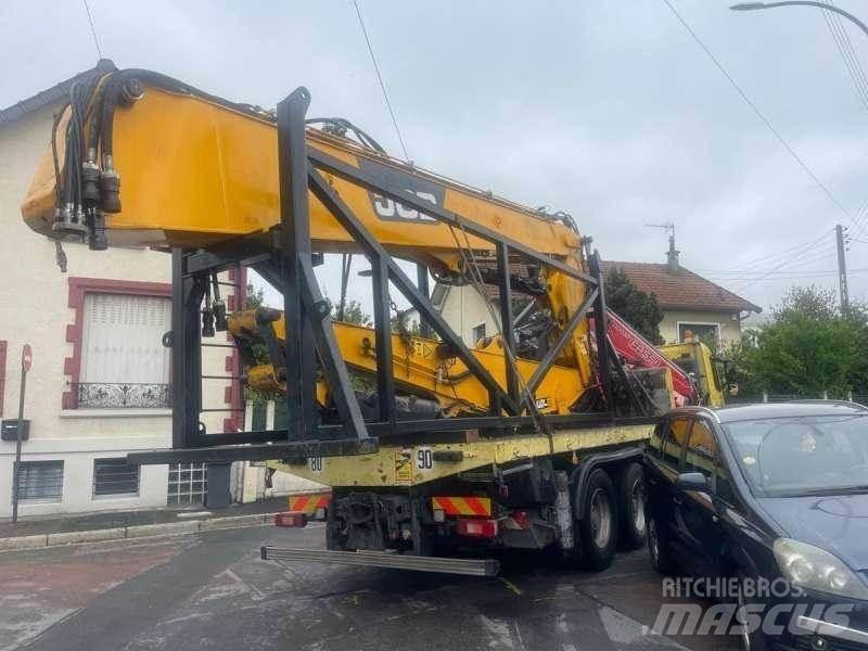 JCB JS360 Escavadoras de demolição