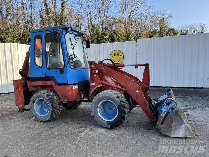 Kubota R520 Retroescavadoras