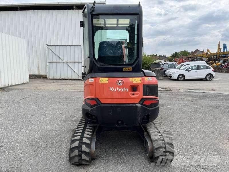 Kubota U27-4 Mini Escavadoras <7t
