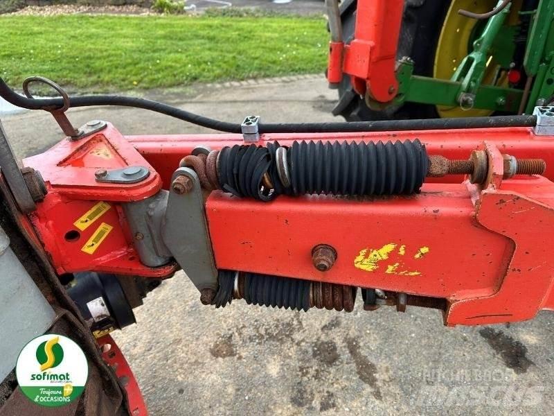 Kuhn TBE192 Gadanheiras e cortadores de folhas para pastos