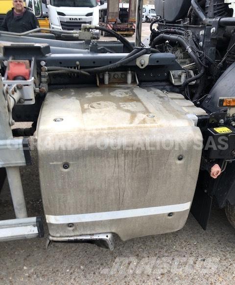 DAF CF 450 Camiões caixa desmontável com elevador de cabo