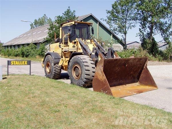 Ljungby L17 Pás carregadoras de rodas