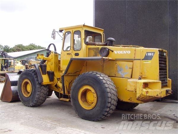 Volvo L120 Pás carregadoras de rodas