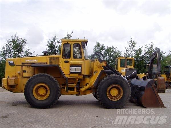Volvo L120 Pás carregadoras de rodas