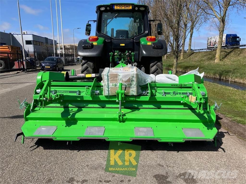 AVR MultiForce Cultivadores de cultura em linha