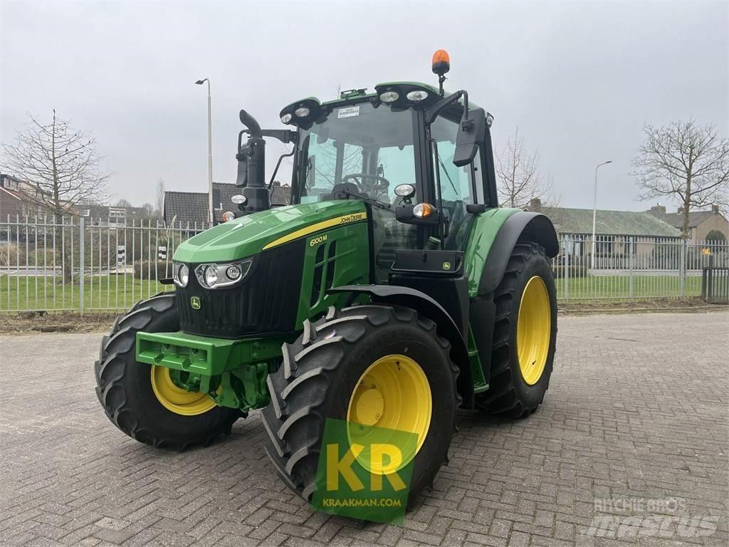 John Deere 6100M Tratores Agrícolas usados