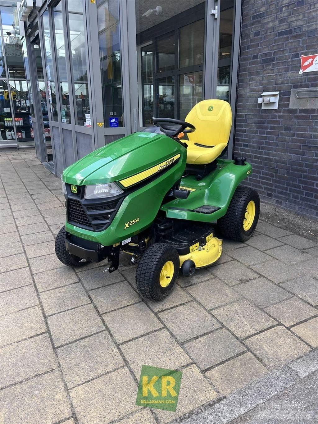 John Deere X354 Corta-Relvas Riders