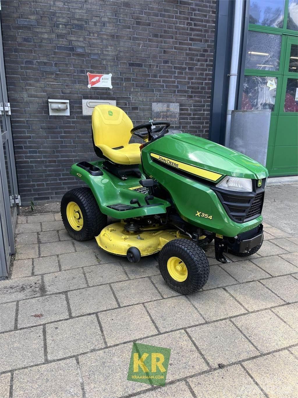 John Deere X354 Corta-Relvas Riders