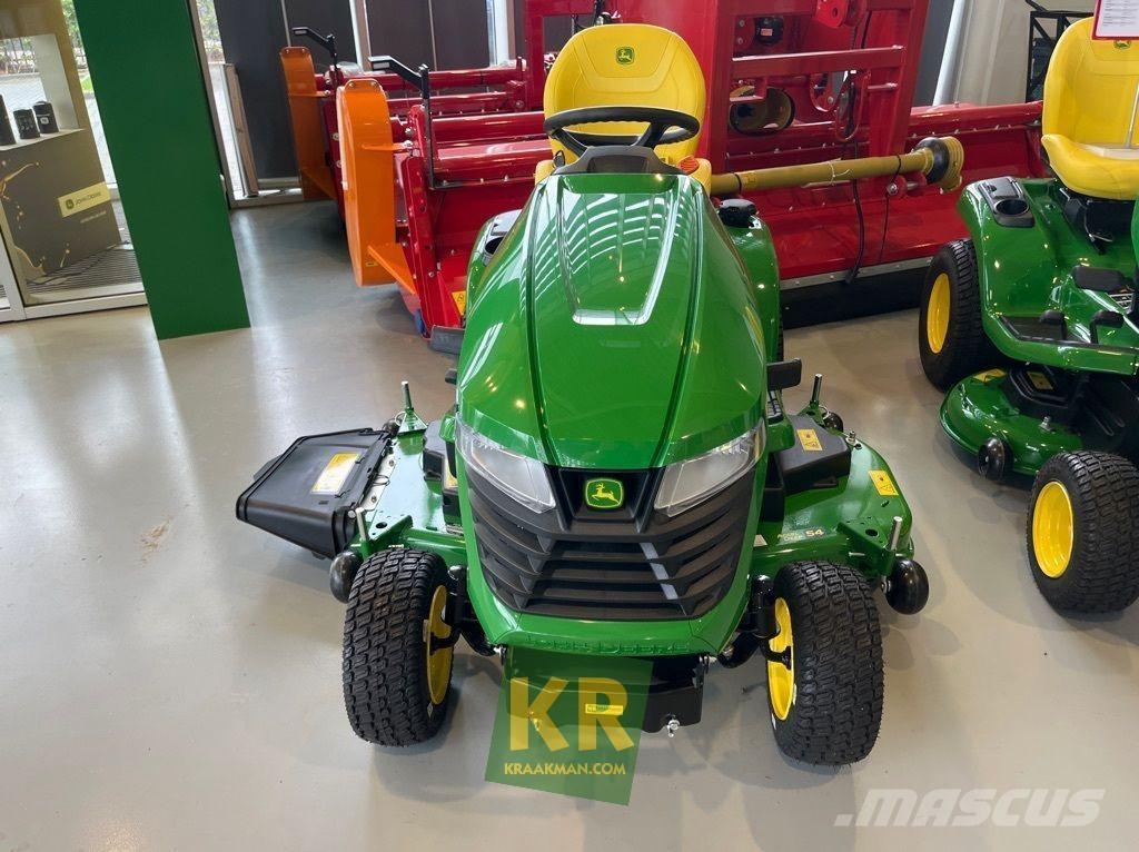 John Deere X380 Corta-Relvas Riders