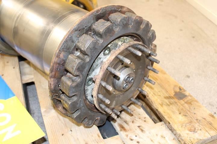 Volvo A25C Drag Chassis e suspensões