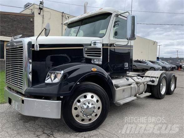Freightliner 122SD Tractores (camiões)