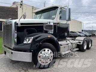 Freightliner 122SD Tractores (camiões)