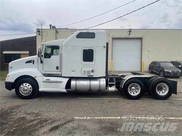Kenworth T660 Tractores (camiões)
