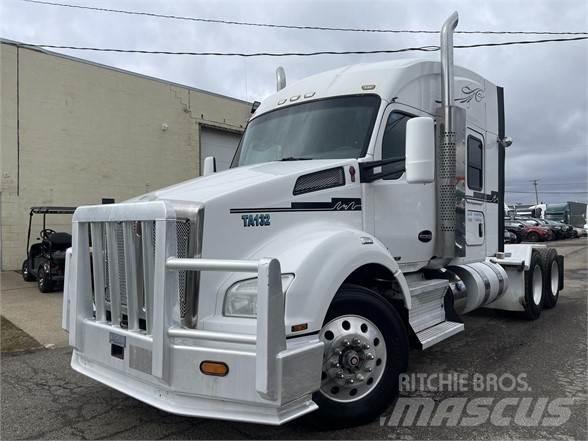 Kenworth T880 Tractores (camiões)