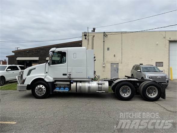 Volvo VNL64T630 Tractores (camiões)