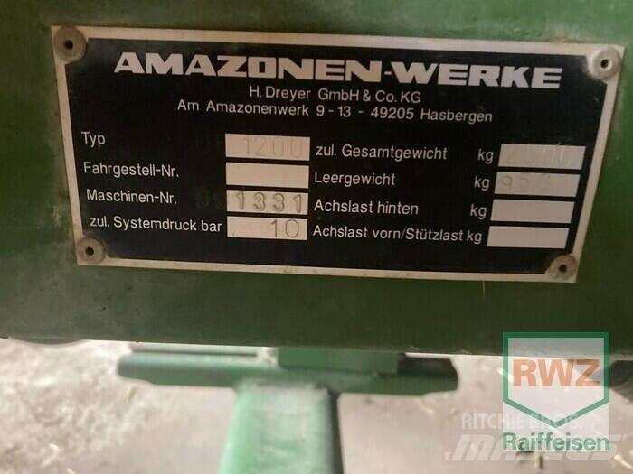 Amazone UF 1200 Pulverizadores rebocados