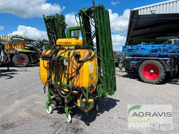 Amazone UF 1200 Pulverizadores rebocados