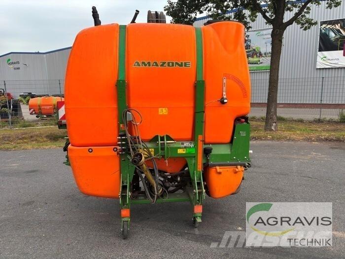 Amazone UF 1801 Pulverizadores rebocados