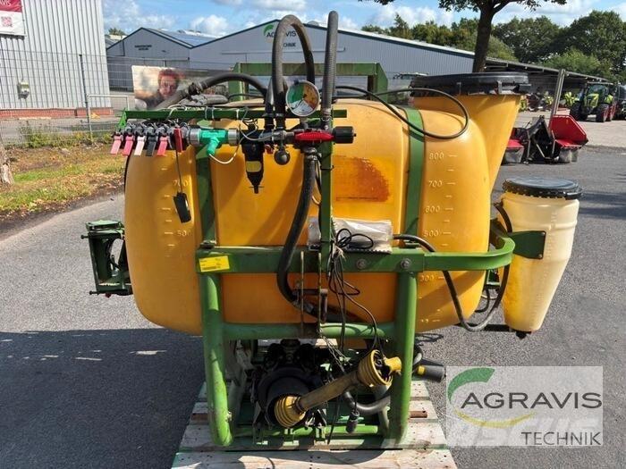 Amazone US 804 T Pulverizadores rebocados