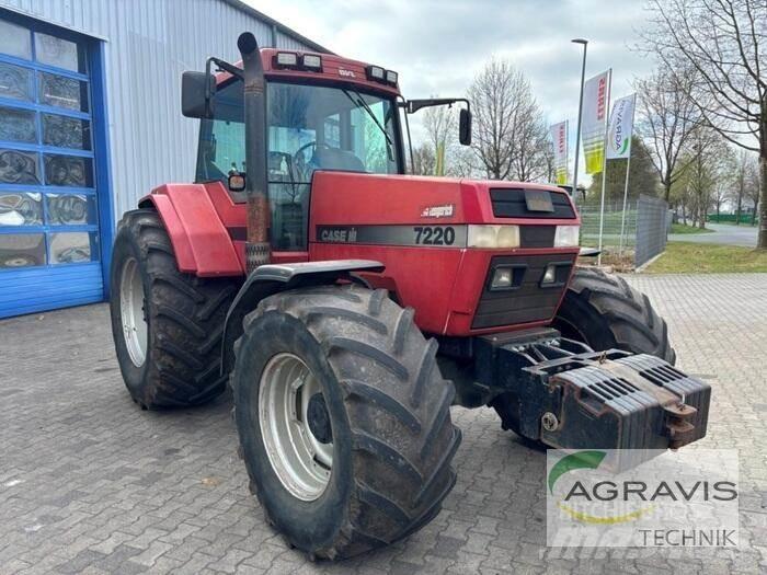 Case IH MAGNUM 225 Tratores Agrícolas usados