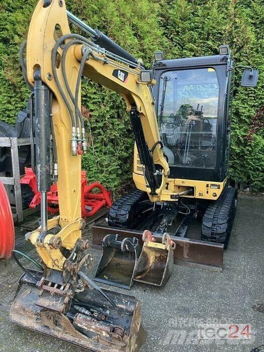 CAT 302.7 D Escavadoras de rodas
