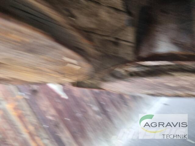 CLAAS CORTO 270 S Gadanheiras