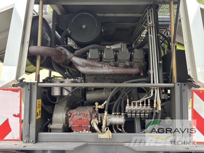 CLAAS JAGUAR 840 Forrageiras auto-propulsionadas