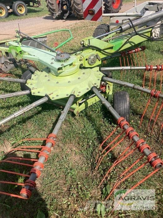 CLAAS LINER 1550 TWIN Ancinho virador