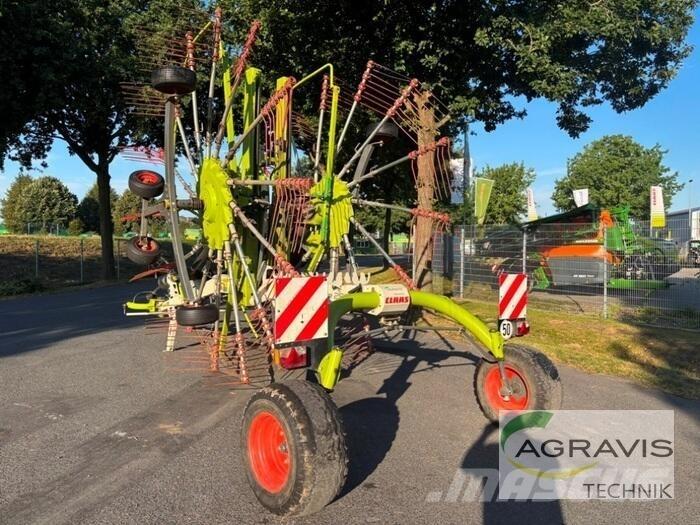 CLAAS LINER 2900 Ancinho virador