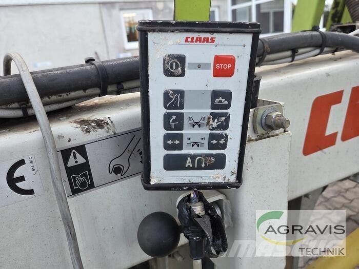 CLAAS LINER 3000 Ancinho virador