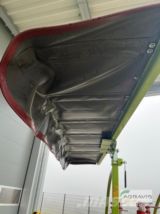 CLAAS LINER 420 Ancinho virador