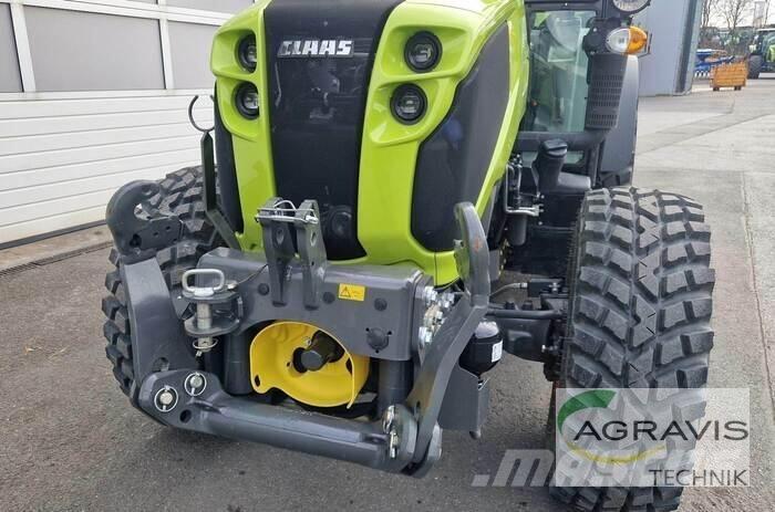 CLAAS NEXOS 240 L Tratores Agrícolas usados