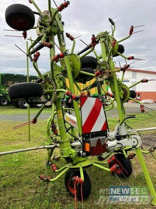 CLAAS VOLTO 900 Ancinho virador