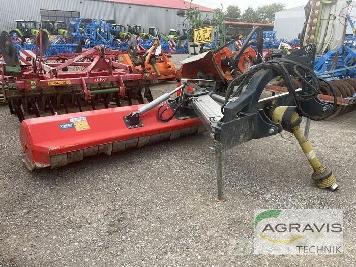 Dragone COBRA 240 Gadanheiras e cortadores de folhas para pastos