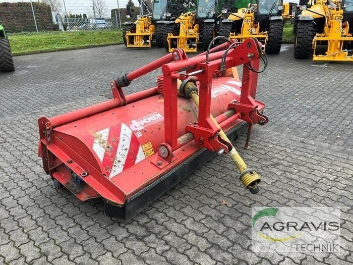 Dücker UM 27 Gadanheiras e cortadores de folhas para pastos