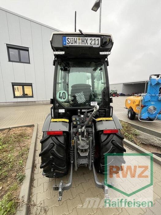 Fendt 211 V Vario Gen3 Tratores Agrícolas usados