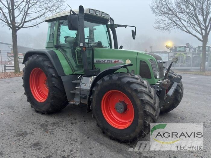 Fendt 714 VARIO Tratores Agrícolas usados