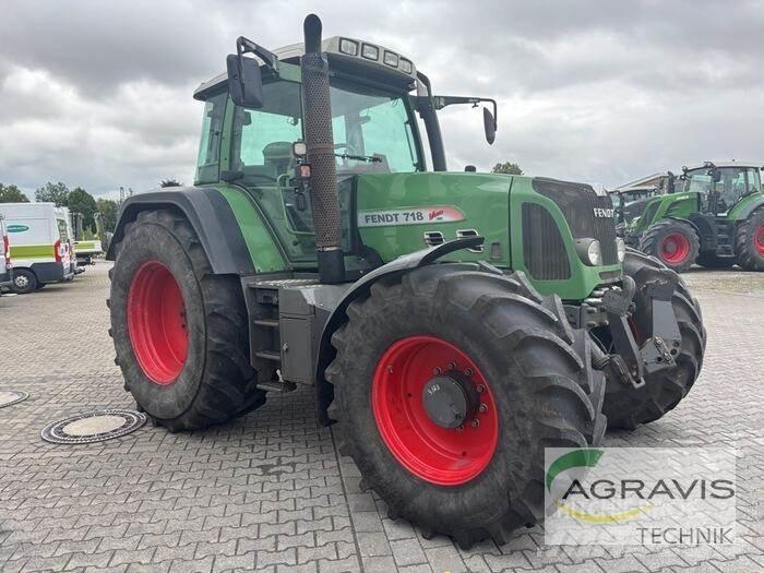 Fendt 718 VARIO Tratores Agrícolas usados