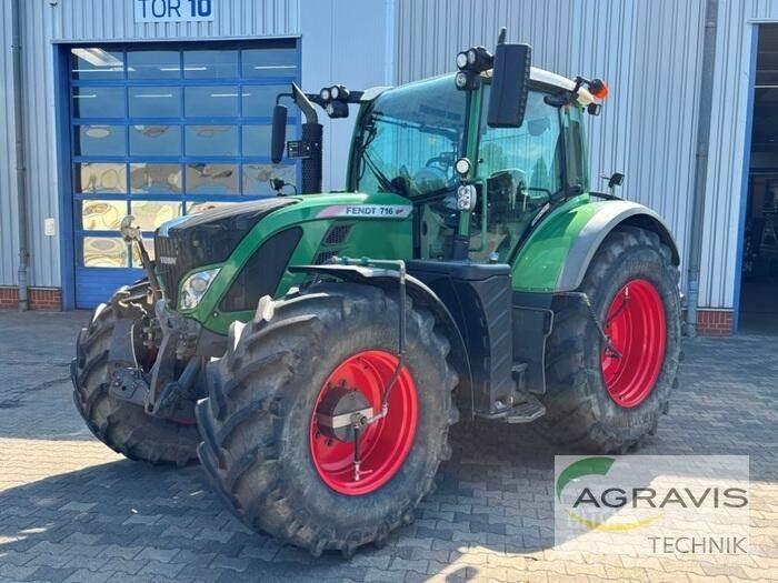 Fendt 720 VARIO SCR Tratores Agrícolas usados