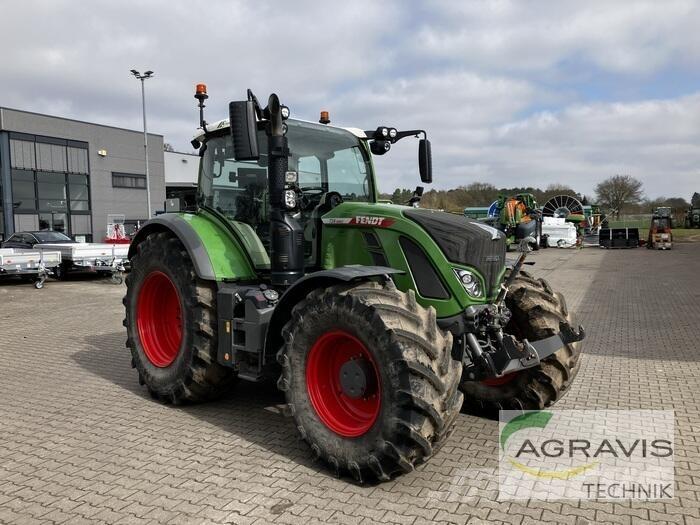 Fendt 724 VARIO GEN-6 Tratores Agrícolas usados
